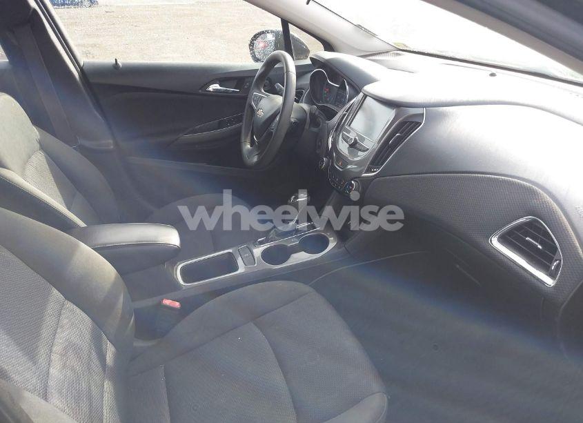 Photo 5 of 2016 Chevrolet Cruze LT AUTO (VIN 1G1BE5SM5G7263179)