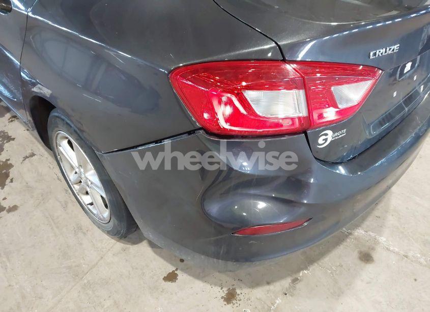 Photo 6 of 2016 Chevrolet Cruze LT AUTO (VIN 1G1BE5SM5G7277535)