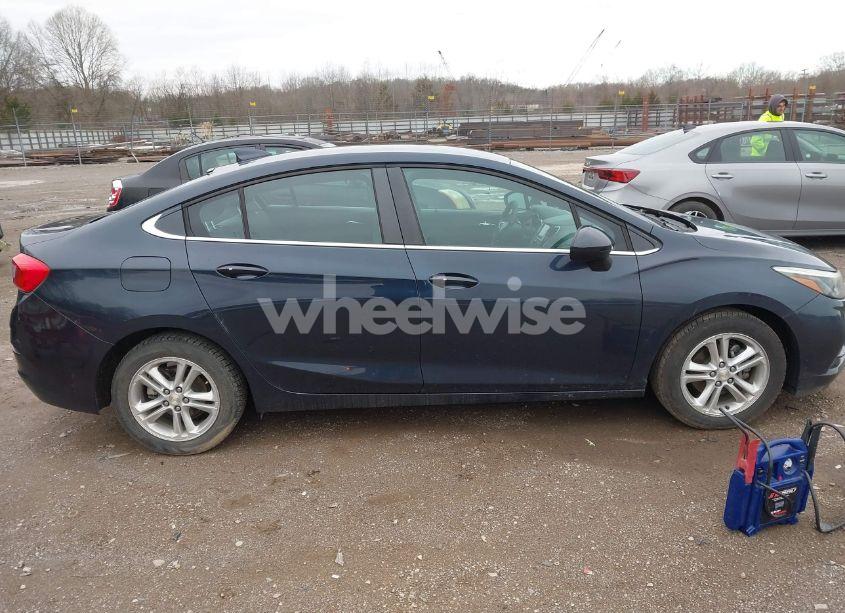 Photo 13 of 2016 Chevrolet Cruze LT AUTO (VIN 1G1BE5SM5G7293332)