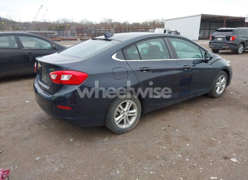Photo 4 of 2016 Chevrolet Cruze LT AUTO (VIN 1G1BE5SM5G7293332)