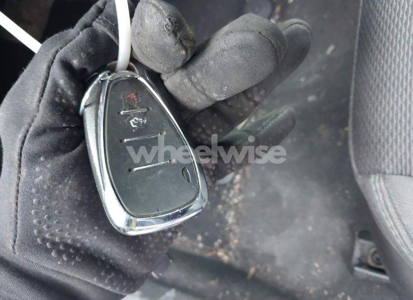 Photo 11 of 2016 Chevrolet Cruze LT AUTO (VIN 1G1BE5SM5G7302885)