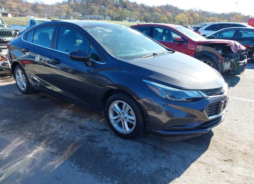 2016 Chevrolet Cruze LT AUTO (VIN 1G1BE5SM5G7322960) main photo