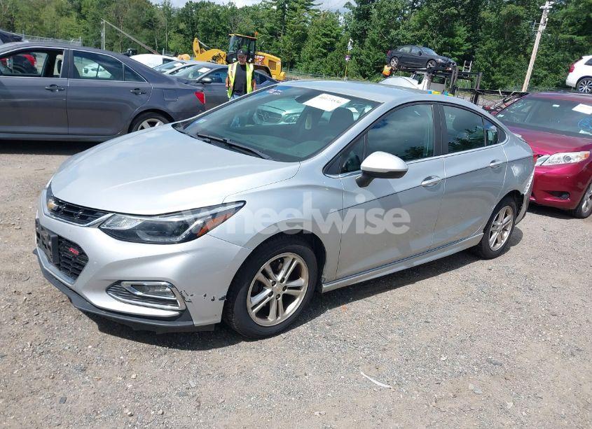 Photo 2 of 2016 Chevrolet Cruze LT AUTO (VIN 1G1BE5SM5G7327222)
