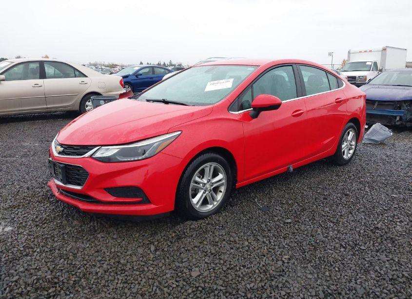 Photo 2 of 2017 Chevrolet Cruze LT AUTO (VIN 1G1BE5SM5H7102591)