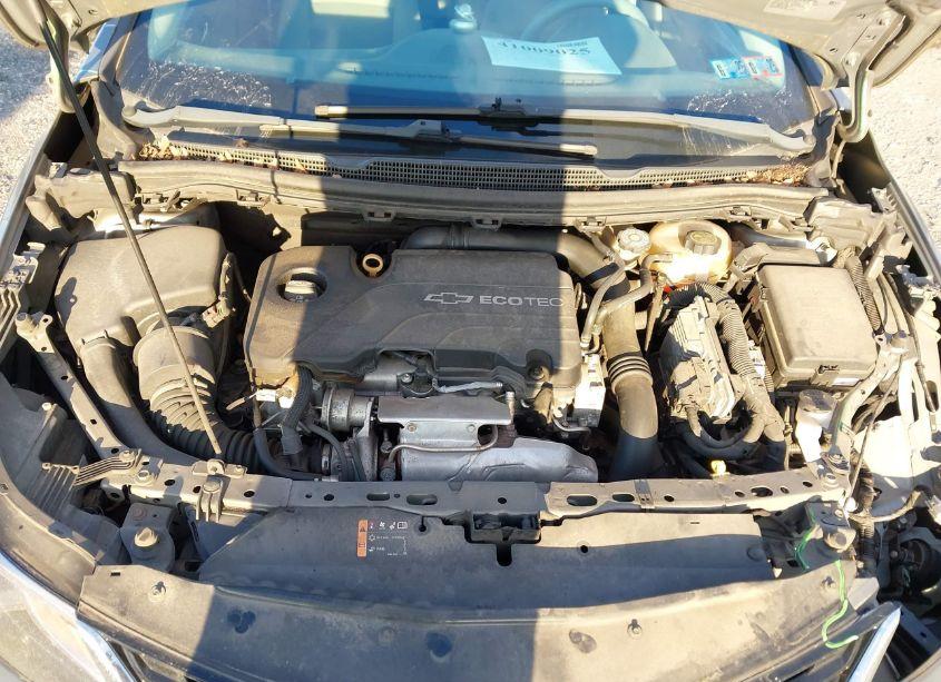 Photo 10 of 2017 Chevrolet Cruze LT AUTO (VIN 1G1BE5SM5H7142783)