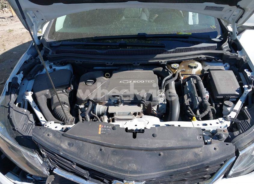 Photo 10 of 2017 Chevrolet Cruze LT AUTO (VIN 1G1BE5SM5H7143867)