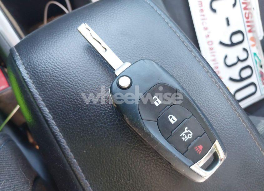 Photo 11 of 2017 Chevrolet Cruze LT AUTO (VIN 1G1BE5SM5H7156277)