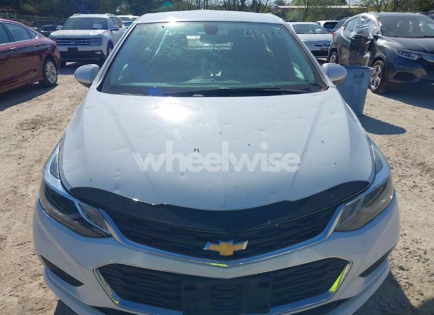 Photo 12 of 2017 Chevrolet Cruze LT AUTO (VIN 1G1BE5SM5H7156277)