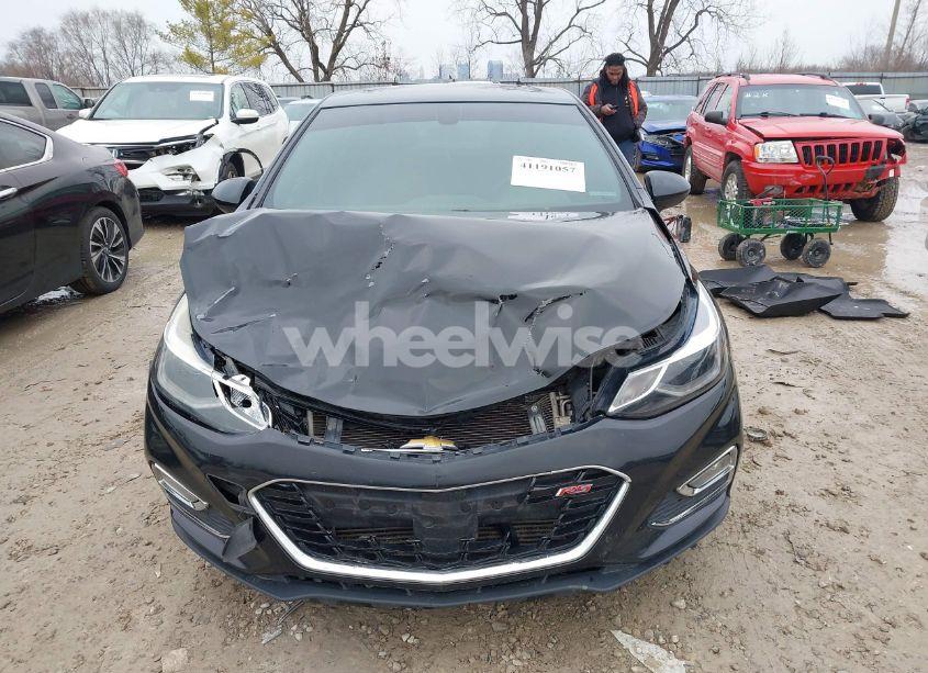Photo 12 of 2017 Chevrolet Cruze LT AUTO (VIN 1G1BE5SM5H7160748)