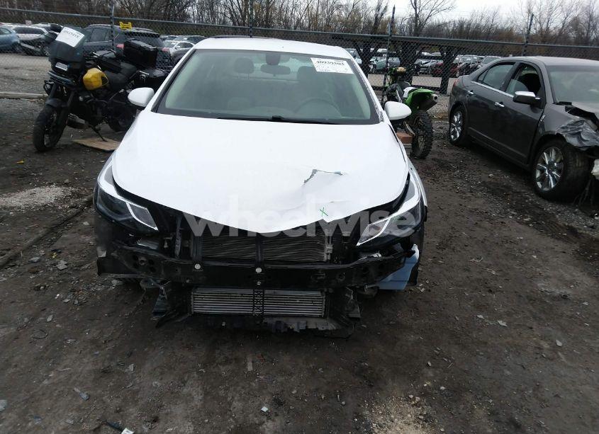 Photo 13 of 2017 Chevrolet Cruze LT AUTO (VIN 1G1BE5SM5H7160782)