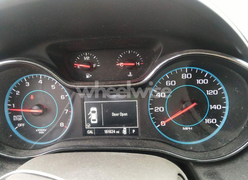 Photo 7 of 2017 Chevrolet Cruze LT AUTO (VIN 1G1BE5SM5H7160782)