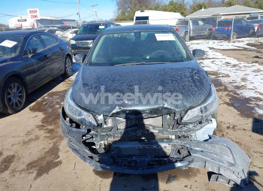 Photo 12 of 2017 Chevrolet Cruze LT AUTO (VIN 1G1BE5SM5H7166100)