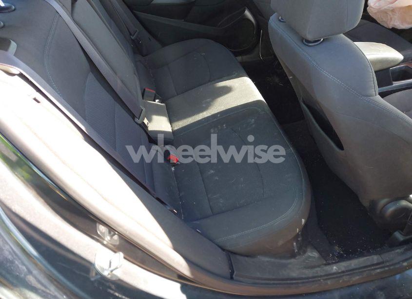 Photo 8 of 2017 Chevrolet Cruze LT AUTO (VIN 1G1BE5SM5H7166100)