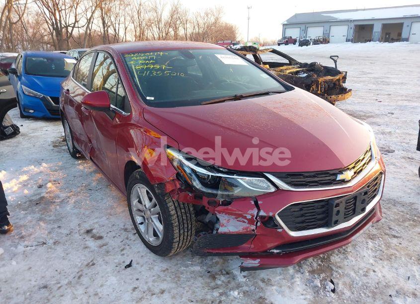 2017 Chevrolet Cruze LT AUTO (VIN 1G1BE5SM5H7189957) main photo