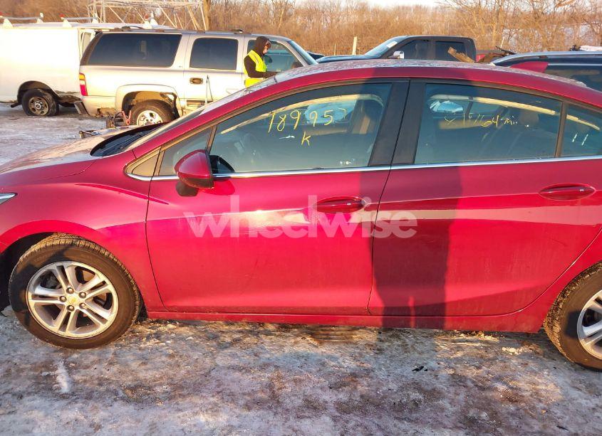 Photo 14 of 2017 Chevrolet Cruze LT AUTO (VIN 1G1BE5SM5H7189957)