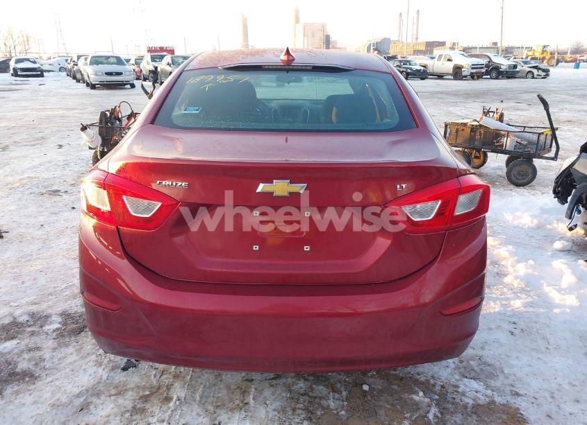 Photo 16 of 2017 Chevrolet Cruze LT AUTO (VIN 1G1BE5SM5H7189957)