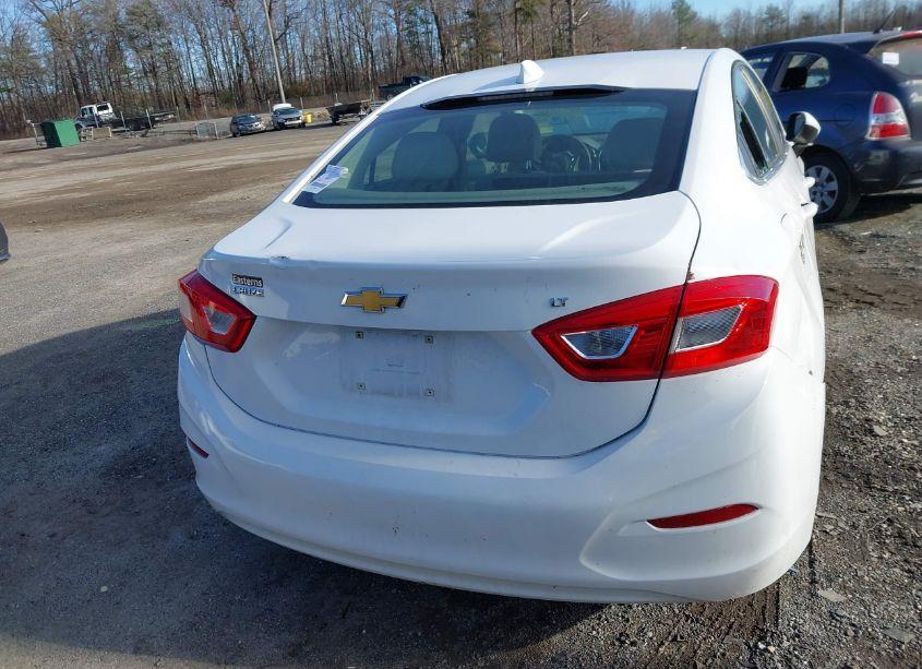 Photo 15 of 2017 Chevrolet Cruze LT AUTO (VIN 1G1BE5SM5H7194365)