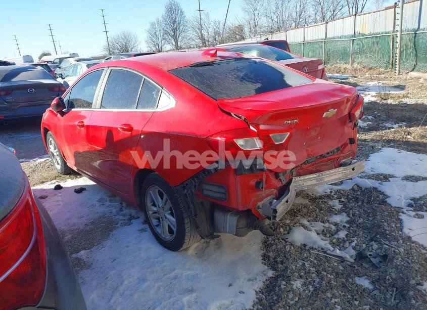 Photo 3 of 2017 Chevrolet Cruze LT AUTO (VIN 1G1BE5SM5H7209897)