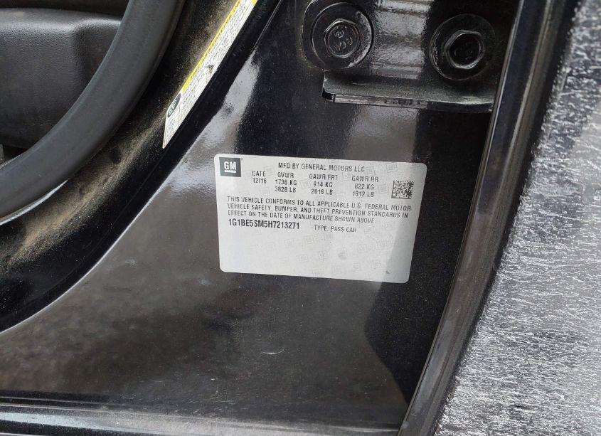 Photo 9 of 2017 Chevrolet Cruze LT AUTO (VIN 1G1BE5SM5H7213271)