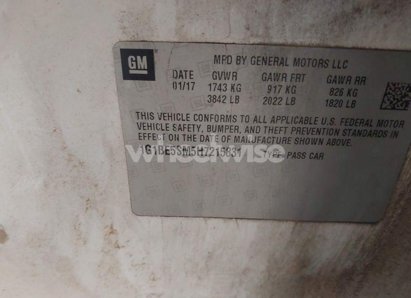 Photo 9 of 2017 Chevrolet Cruze LT AUTO (VIN 1G1BE5SM5H7215831)