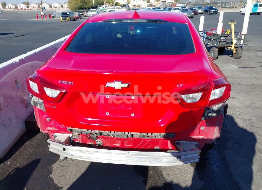 Photo 17 of 2017 Chevrolet Cruze LT AUTO (VIN 1G1BE5SM5H7236436)