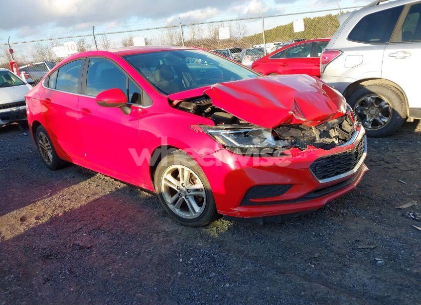 2017 Chevrolet Cruze LT AUTO (VIN 1G1BE5SM5H7262194) main photo