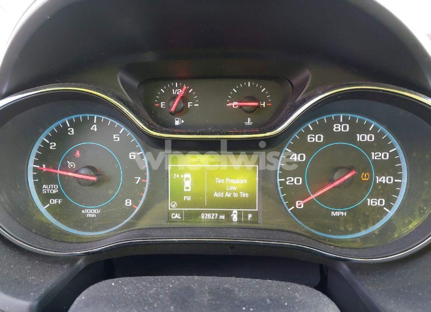 Photo 7 of 2017 Chevrolet Cruze LT AUTO (VIN 1G1BE5SM5H7262194)