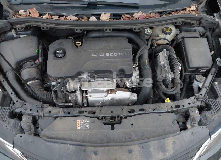 Photo 10 of 2018 Chevrolet Cruze LT AUTO (VIN 1G1BE5SM5J7118540)