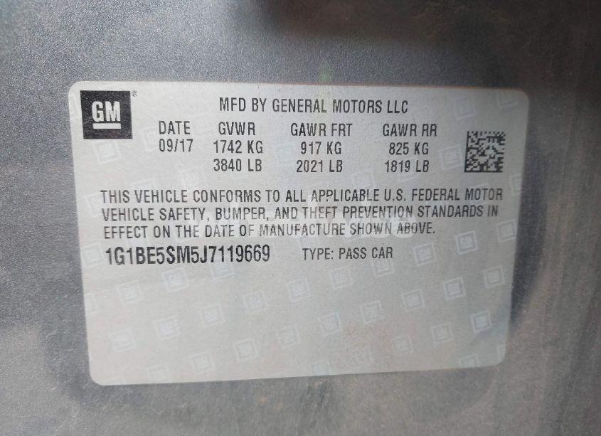 Photo 9 of 2018 Chevrolet Cruze LT AUTO (VIN 1G1BE5SM5J7119669)