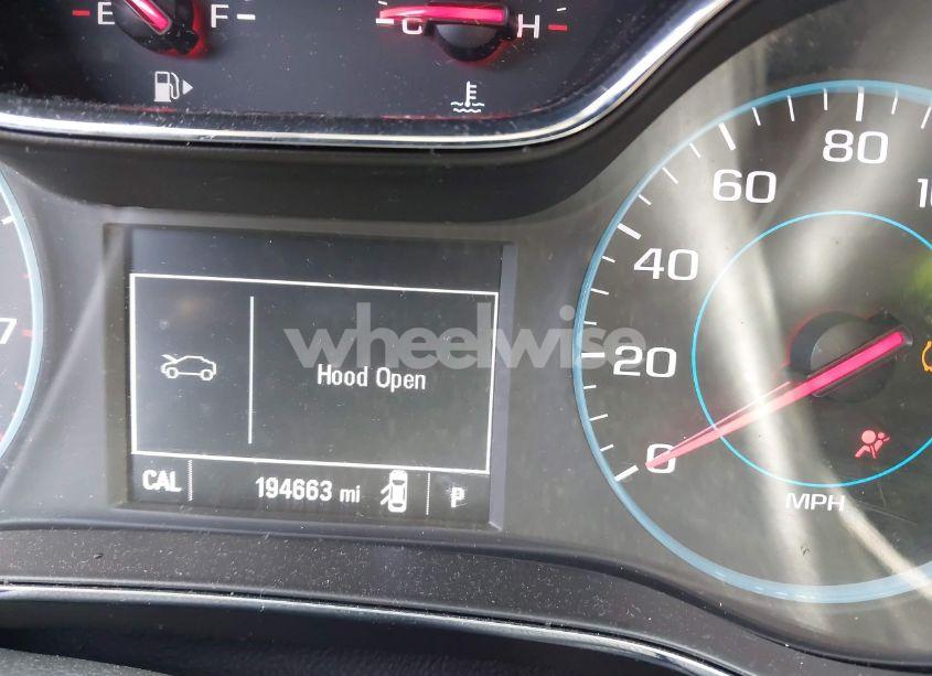 Photo 15 of 2018 Chevrolet Cruze LT AUTO (VIN 1G1BE5SM5J7141333)