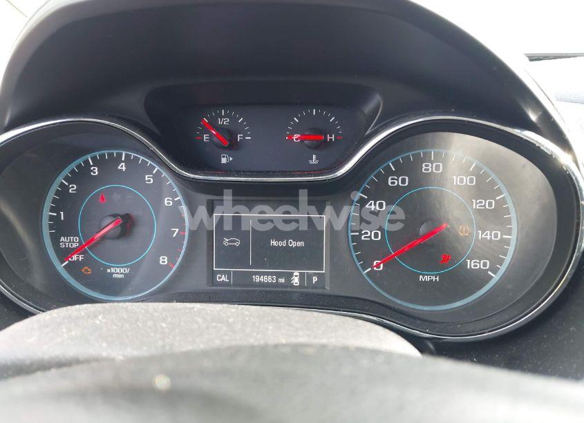 Photo 7 of 2018 Chevrolet Cruze LT AUTO (VIN 1G1BE5SM5J7141333)