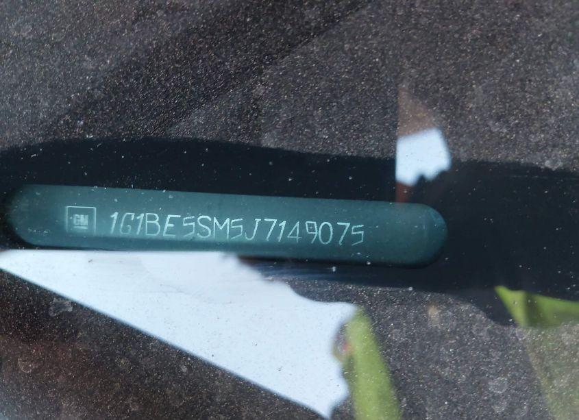 Photo 9 of 2018 Chevrolet Cruze LT AUTO (VIN 1G1BE5SM5J7149075)