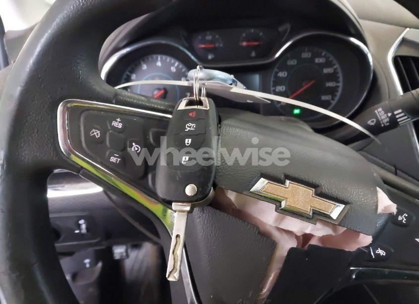 Photo 11 of 2018 Chevrolet Cruze LT AUTO (VIN 1G1BE5SM5J7152607)