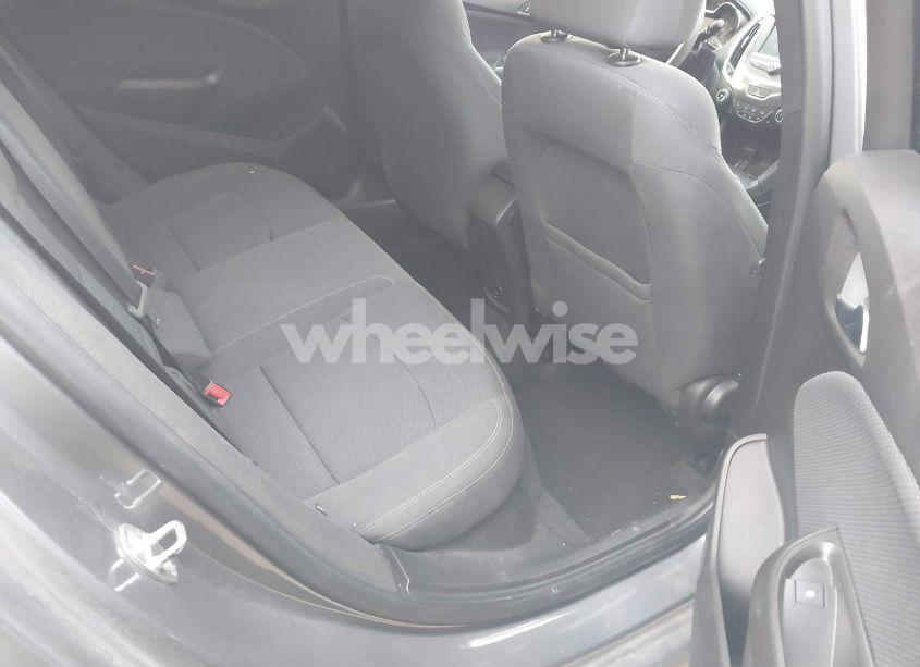 Photo 8 of 2018 Chevrolet Cruze LT AUTO (VIN 1G1BE5SM5J7231341)
