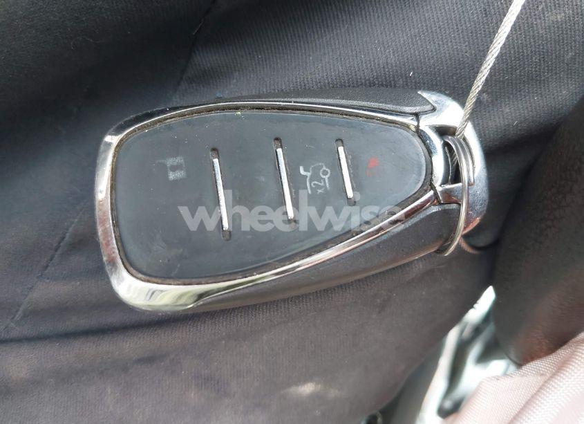 Photo 11 of 2018 Chevrolet Cruze LT AUTO (VIN 1G1BE5SM5J7246051)