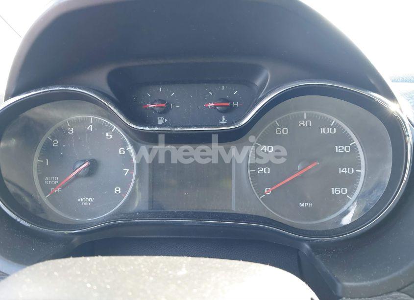 Photo 7 of 2019 Chevrolet Cruze LT (VIN 1G1BE5SM5K7122735)