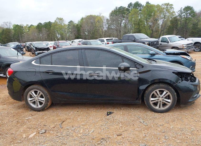 Photo 13 of 2016 Chevrolet Cruze LT AUTO (VIN 1G1BE5SM6G7275535)