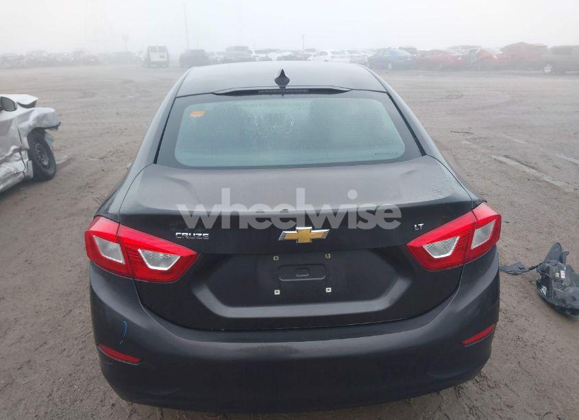 Photo 16 of 2016 Chevrolet Cruze LT AUTO (VIN 1G1BE5SM6G7283554)
