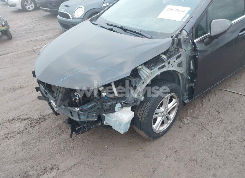 Photo 6 of 2016 Chevrolet Cruze LT AUTO (VIN 1G1BE5SM6G7283554)