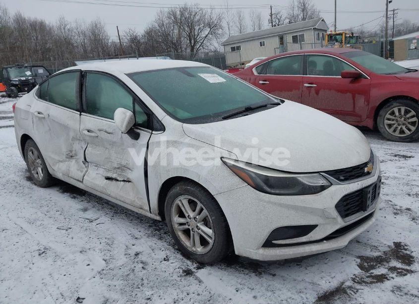 2016 Chevrolet Cruze LT AUTO (VIN 1G1BE5SM6G7285899) main photo