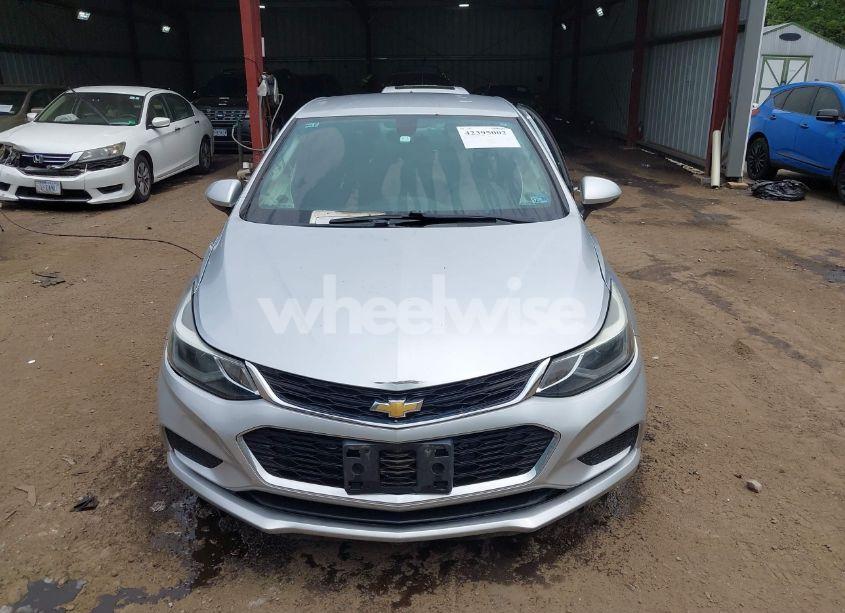 Photo 12 of 2016 Chevrolet Cruze LT (VIN 1G1BE5SM6G7297082)