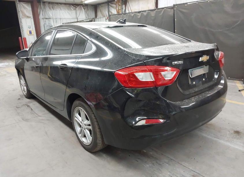 Photo 3 of 2016 Chevrolet Cruze LT AUTO (VIN 1G1BE5SM6G7297888)