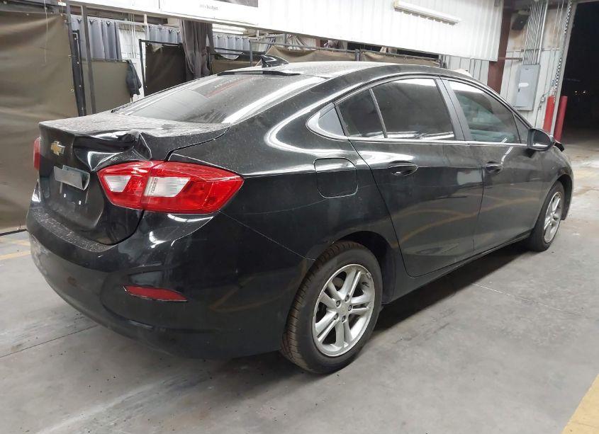 Photo 4 of 2016 Chevrolet Cruze LT AUTO (VIN 1G1BE5SM6G7297888)