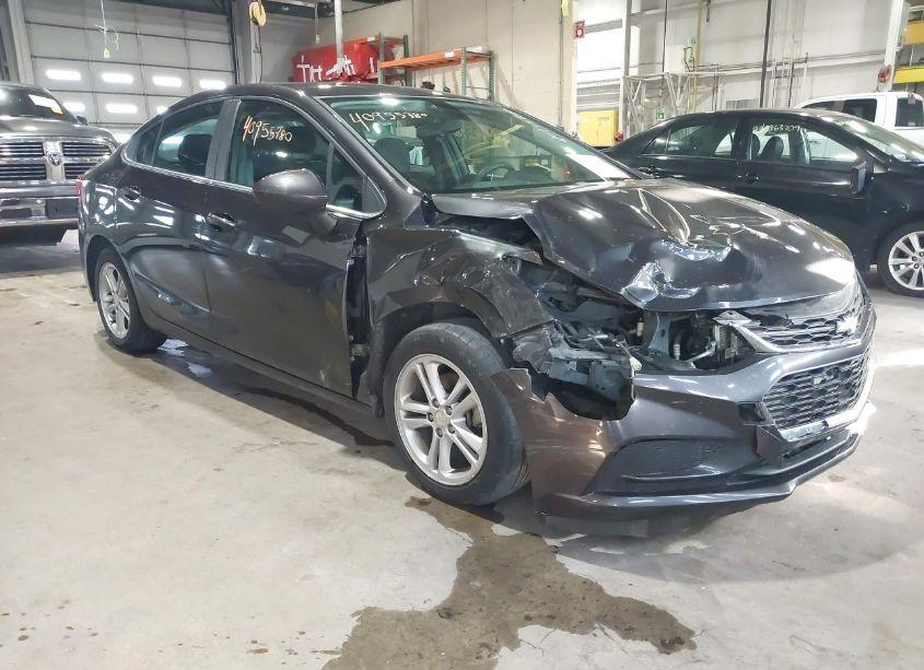 2016 Chevrolet Cruze LT AUTO (VIN 1G1BE5SM6G7298717) main photo
