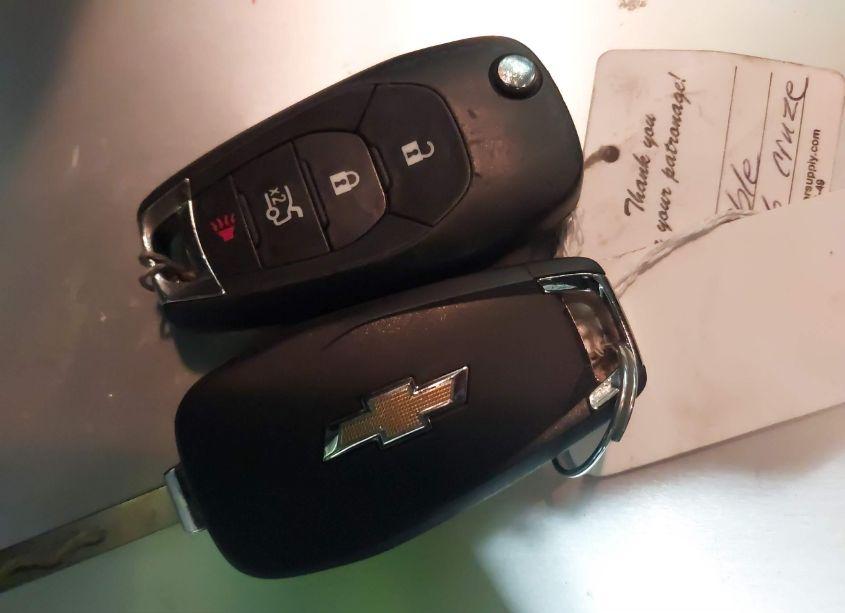 Photo 11 of 2016 Chevrolet Cruze LT AUTO (VIN 1G1BE5SM6G7298717)