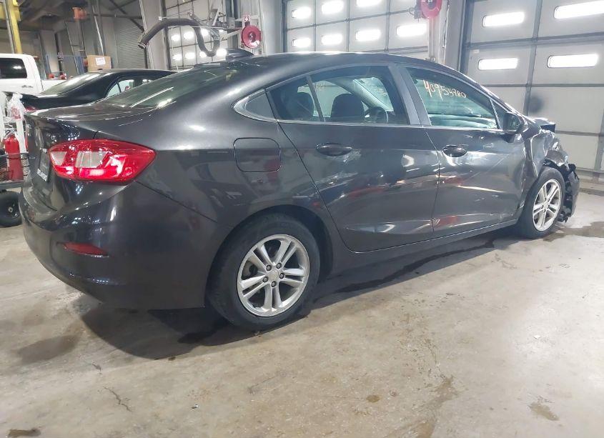 Photo 4 of 2016 Chevrolet Cruze LT AUTO (VIN 1G1BE5SM6G7298717)