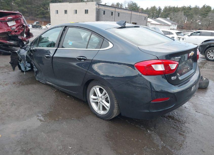 Photo 3 of 2016 Chevrolet Cruze LT AUTO (VIN 1G1BE5SM6G7305021)