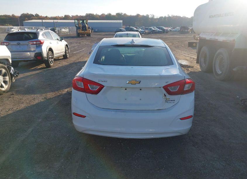 Photo 16 of 2016 Chevrolet Cruze LT AUTO (VIN 1G1BE5SM6G7314950)