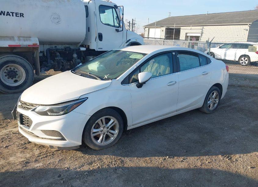 Photo 2 of 2016 Chevrolet Cruze LT AUTO (VIN 1G1BE5SM6G7314950)