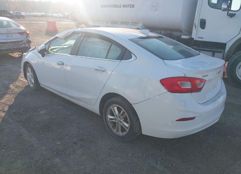 Photo 3 of 2016 Chevrolet Cruze LT AUTO (VIN 1G1BE5SM6G7314950)